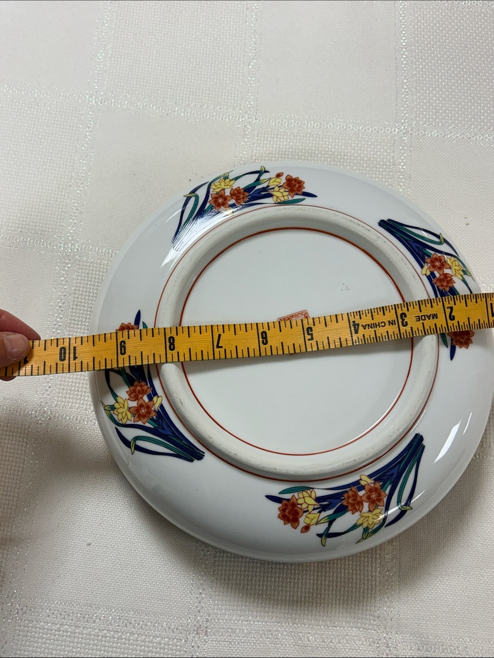 Decorative Floral Porcelain Bowl with Gold Trim image 6